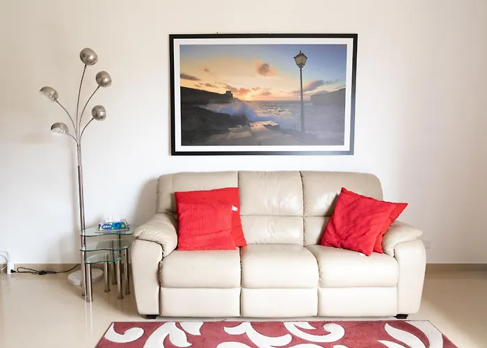Modern Seaview Xlendi Apartment