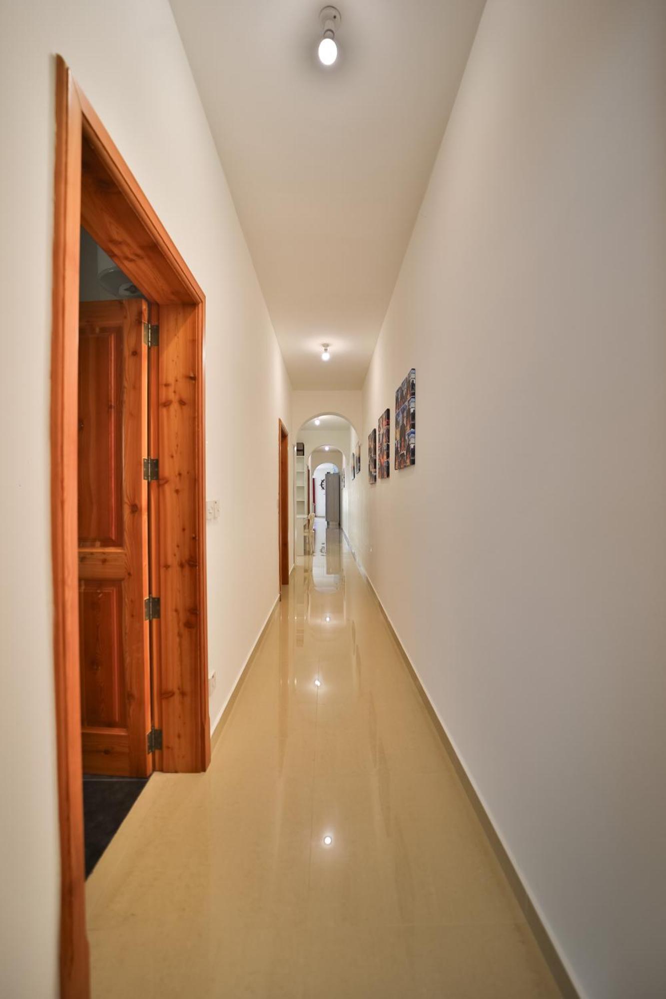 Apartment Modern Seaview