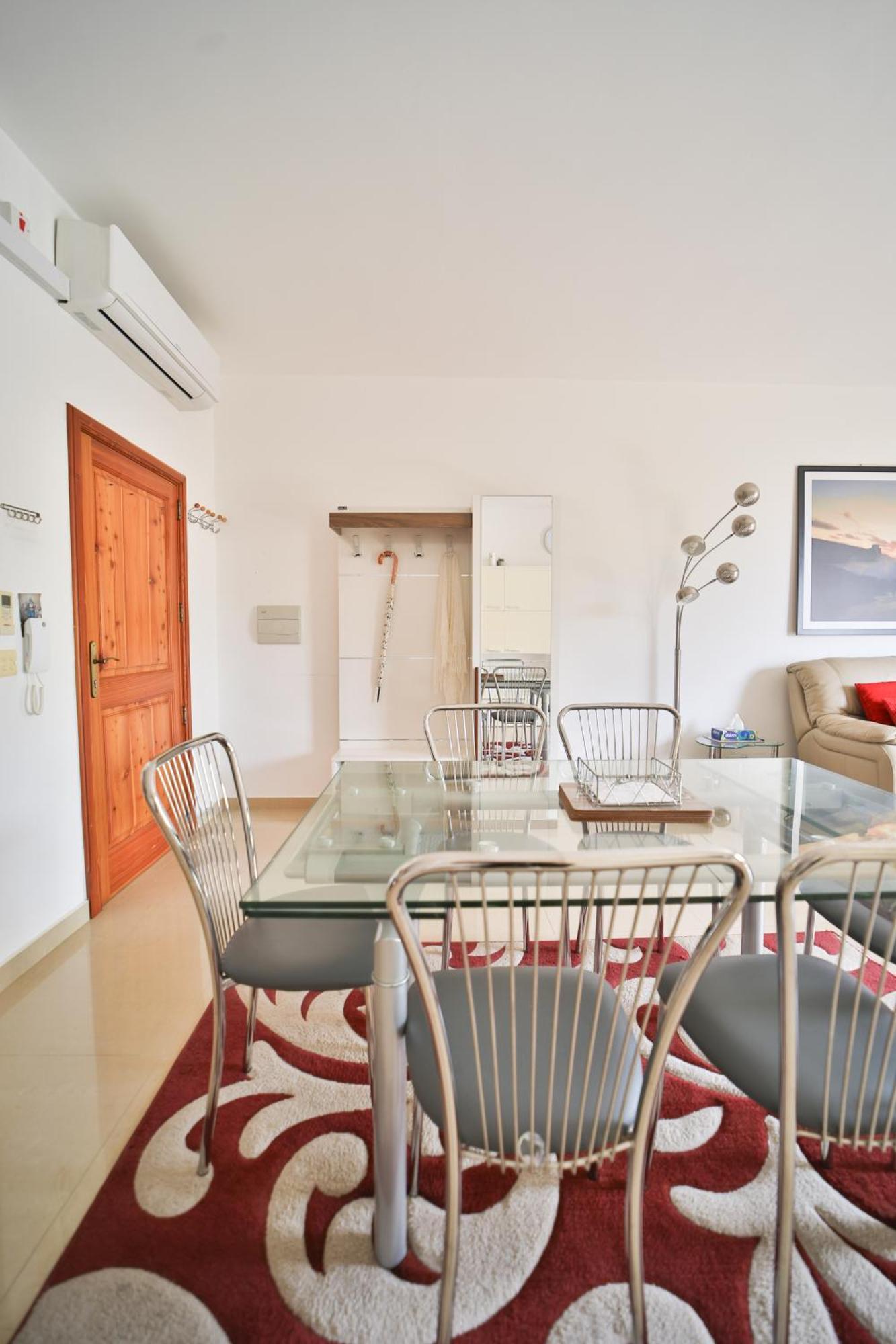 Modern Seaview Apartment Xlendi